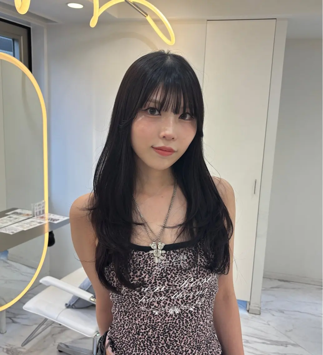 ロング カラー 顔周りカット レイヤーカット カット ヘアカラー トリートメント 髪質改善/レイヤーカ ット/ASAKA🤍のヘアスタイル