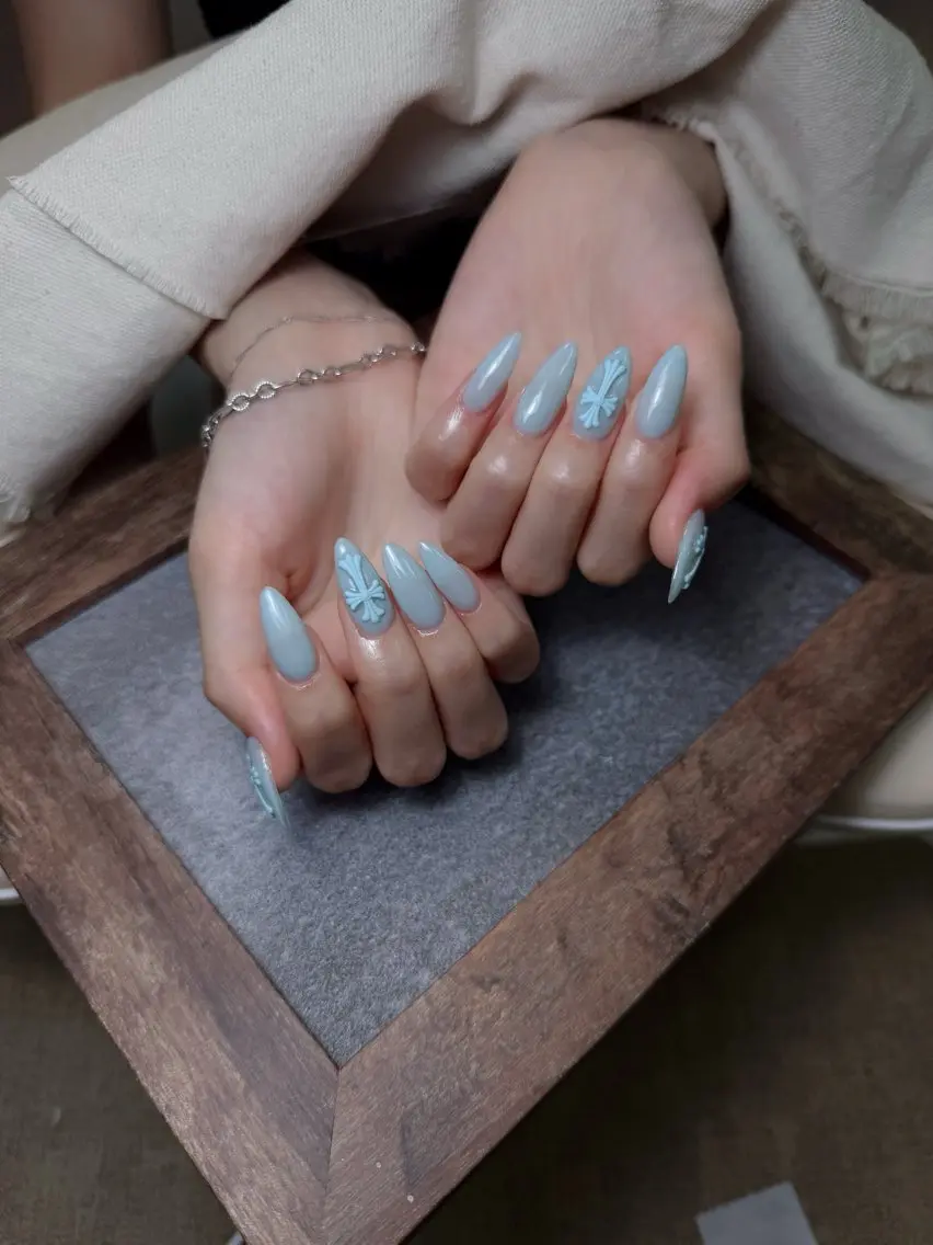 ネイル ハンドネイル Mira Nail Studioのネイルデザイン
