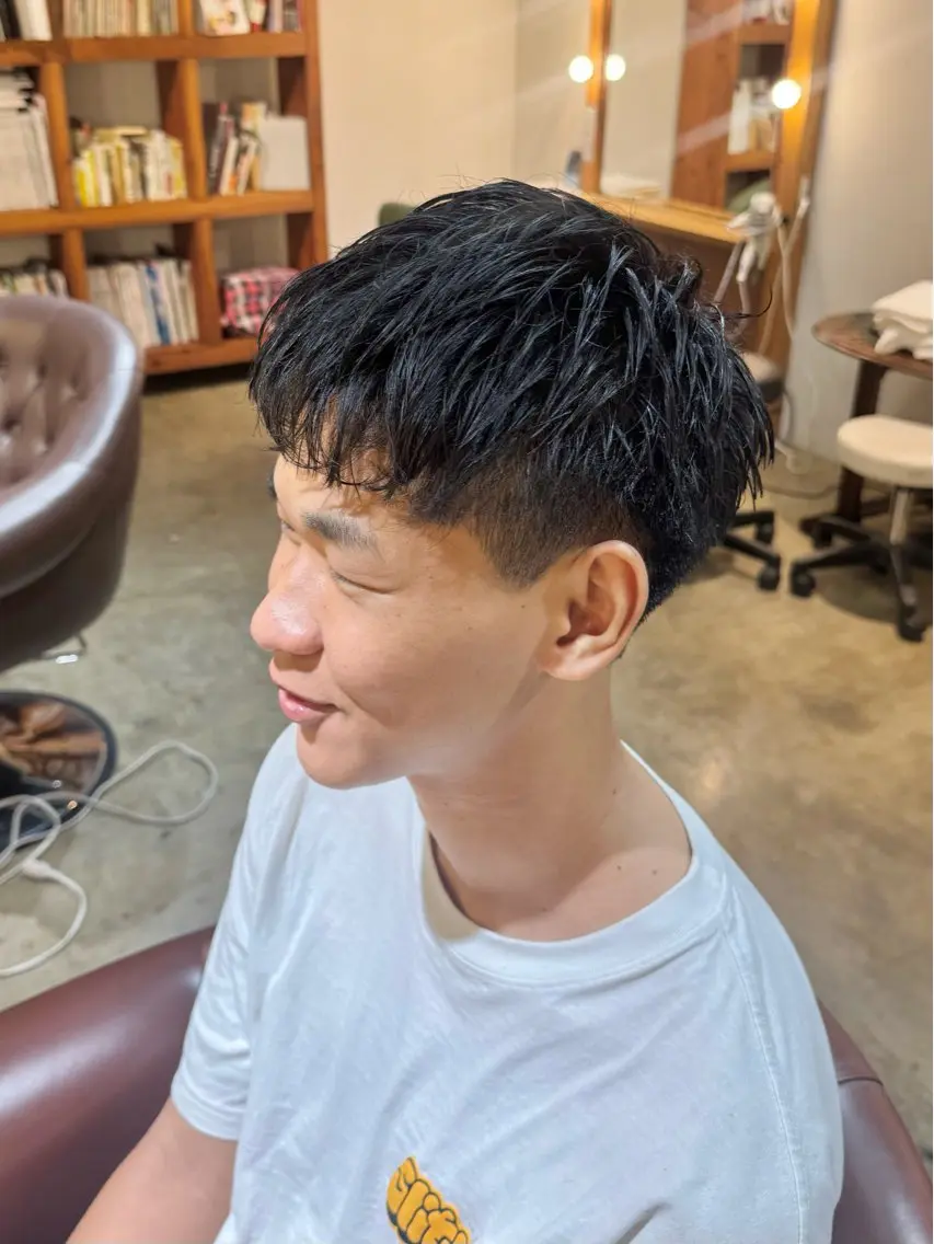 ショート メンズ カット BEHIND THE CURTAIN りこのヘアスタイル