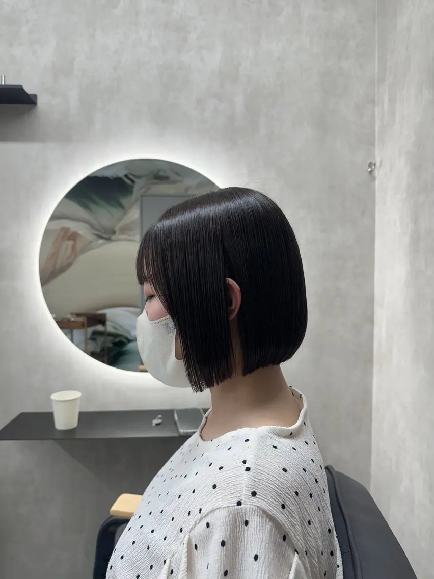 ショート カラー 切りっぱなしボブ ボブ カット ヘアカラー トリートメント 韓国レイヤー・ボブ/ 暖色⭐️優香⭐️のヘアスタイル