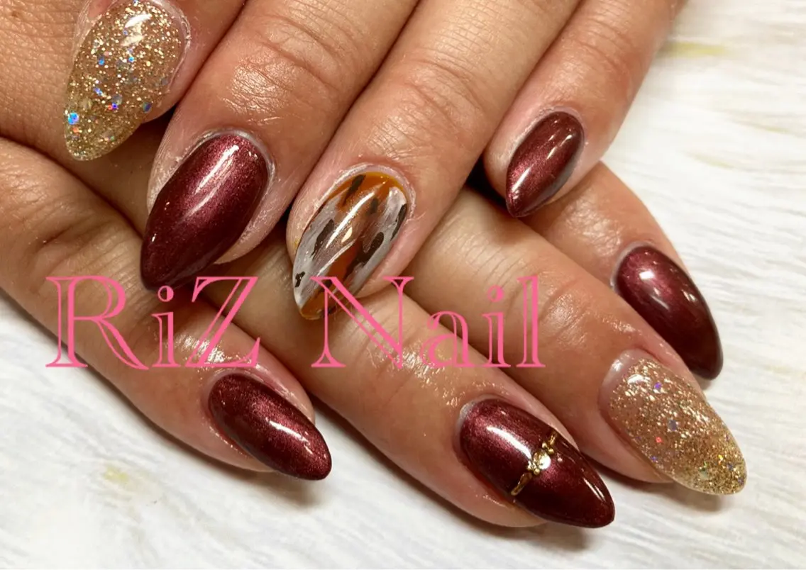 ネイル アートネイル ミラーネイル ニュアンスネイル RiZ nail salonのネイルデザイン