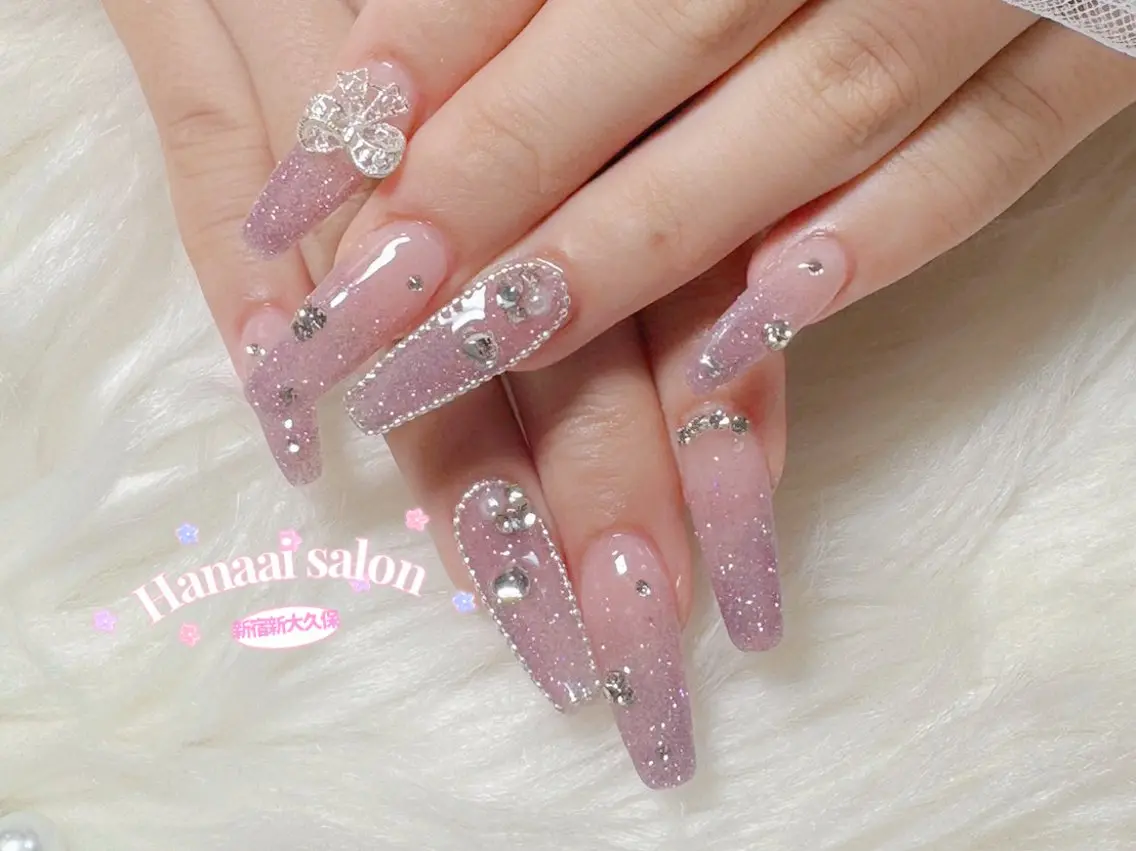 セミロング ハンドネイル Hanaai Salon新大久保店のネイルデザイン