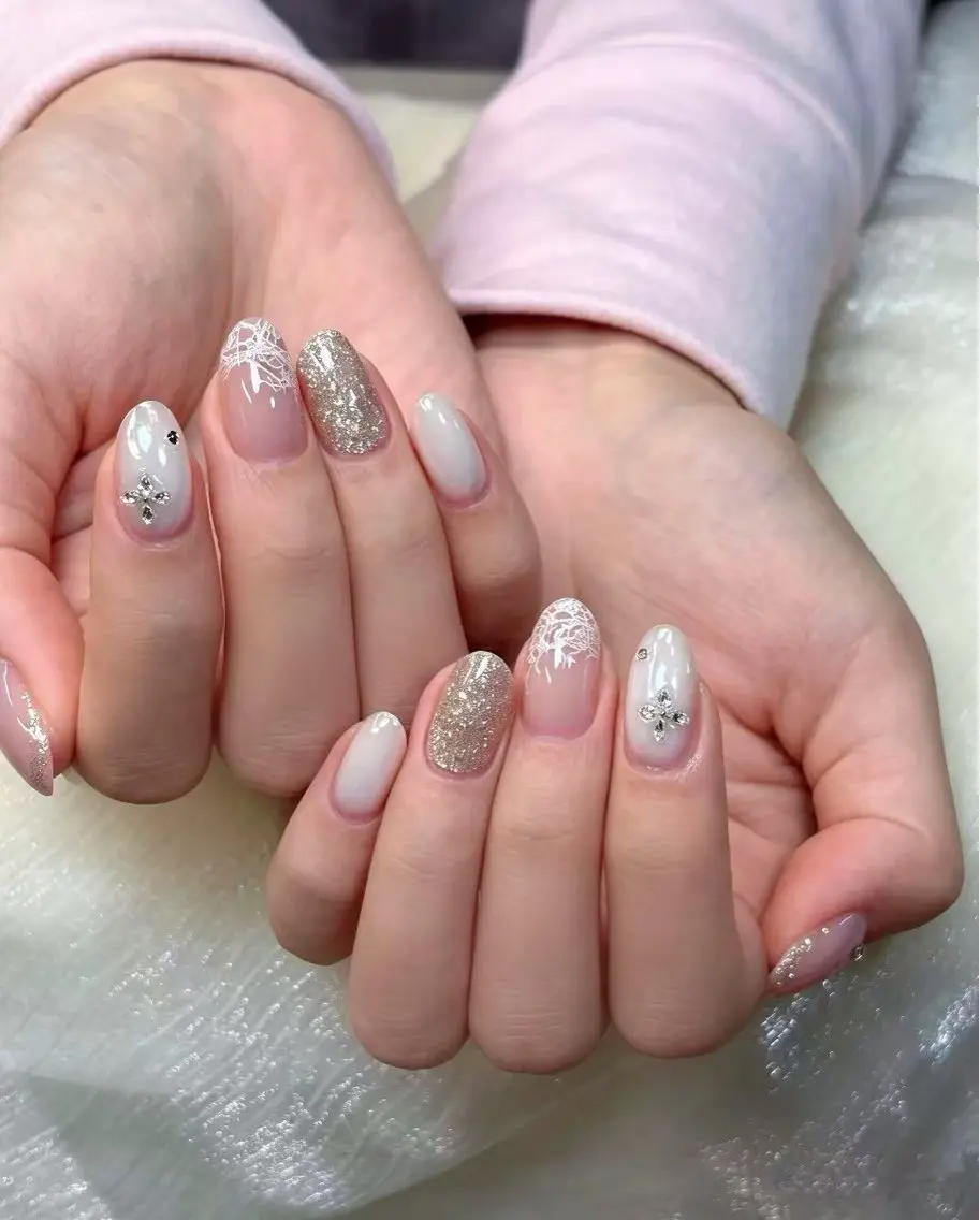 ネイル ハンドネイル ハンドケア 小雨 Nail Studio・168のネイルデザイン