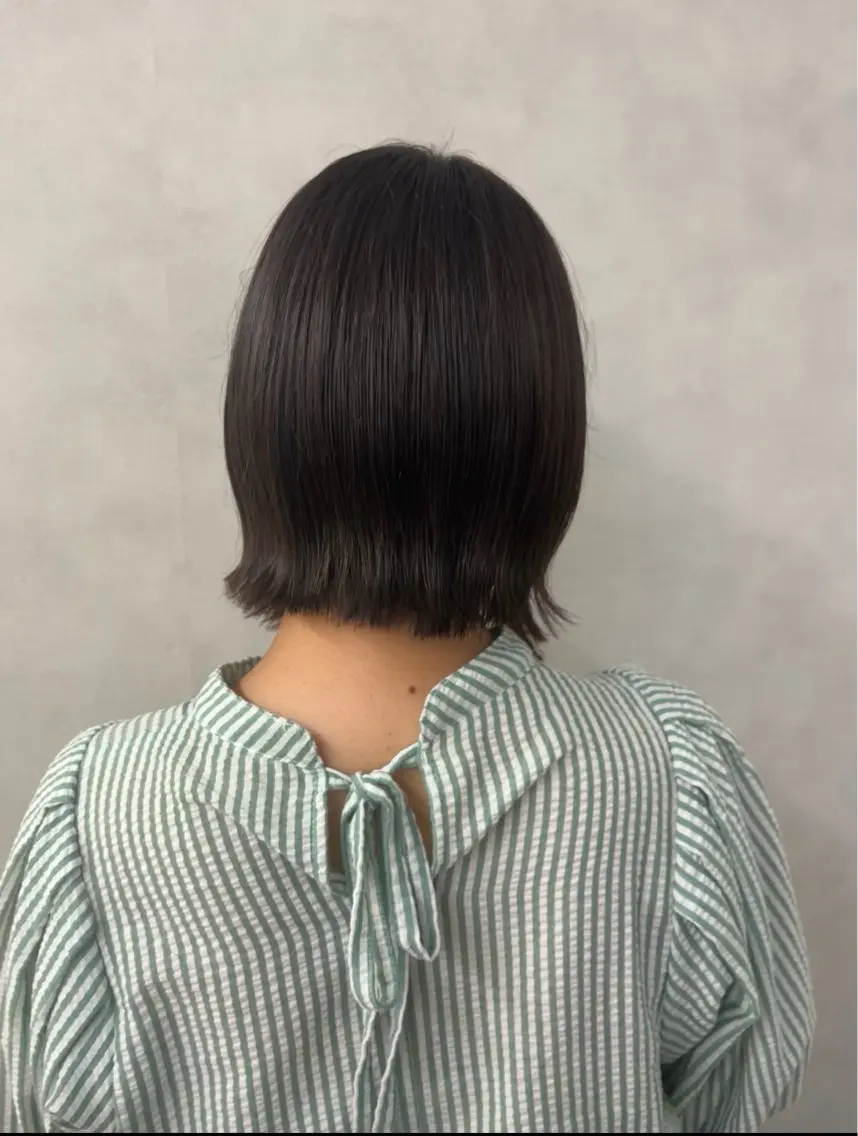 ショート 切りっぱなしボブ ボブ くびれヘア FERIA あべの yumeho🍭のヘアスタイル