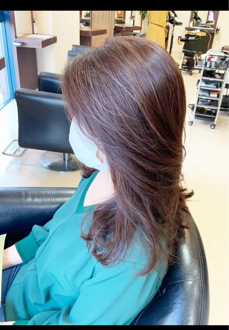 ロング オフコ ヤマテンのヘアスタイル