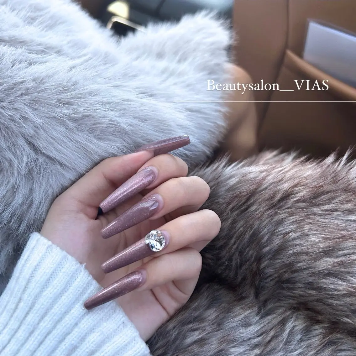 ネイル ハンドネイル YUI VIAS ~EYE&NAIL~のマツエク・マツパデザイン