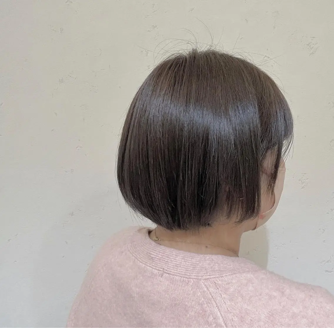 カラー SENA Rimのヘアスタイル