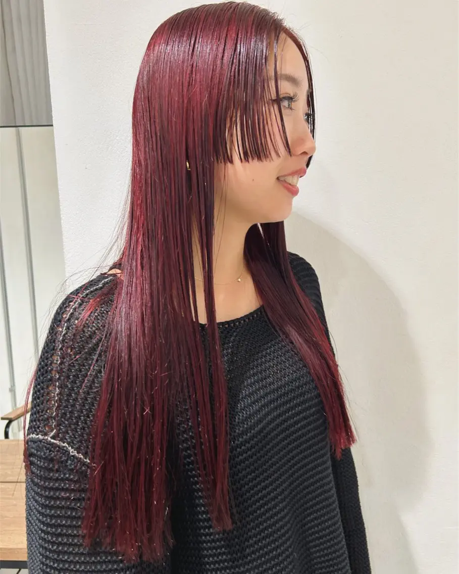 ロング カラー ブリーチ ダブルカラー レッドカラー サイドバング カット ヘアカラー トリートメント 村上雅人 ナチュラルモードのヘアスタイル