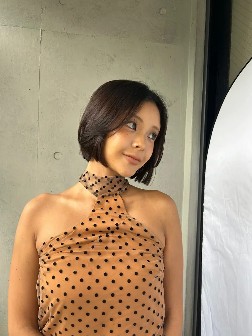 ショート カラー ヘアアレンジ カット トリートメント ヘアセット yoko韓国レイヤー ワンホン/小顔ボブのヘアスタイル