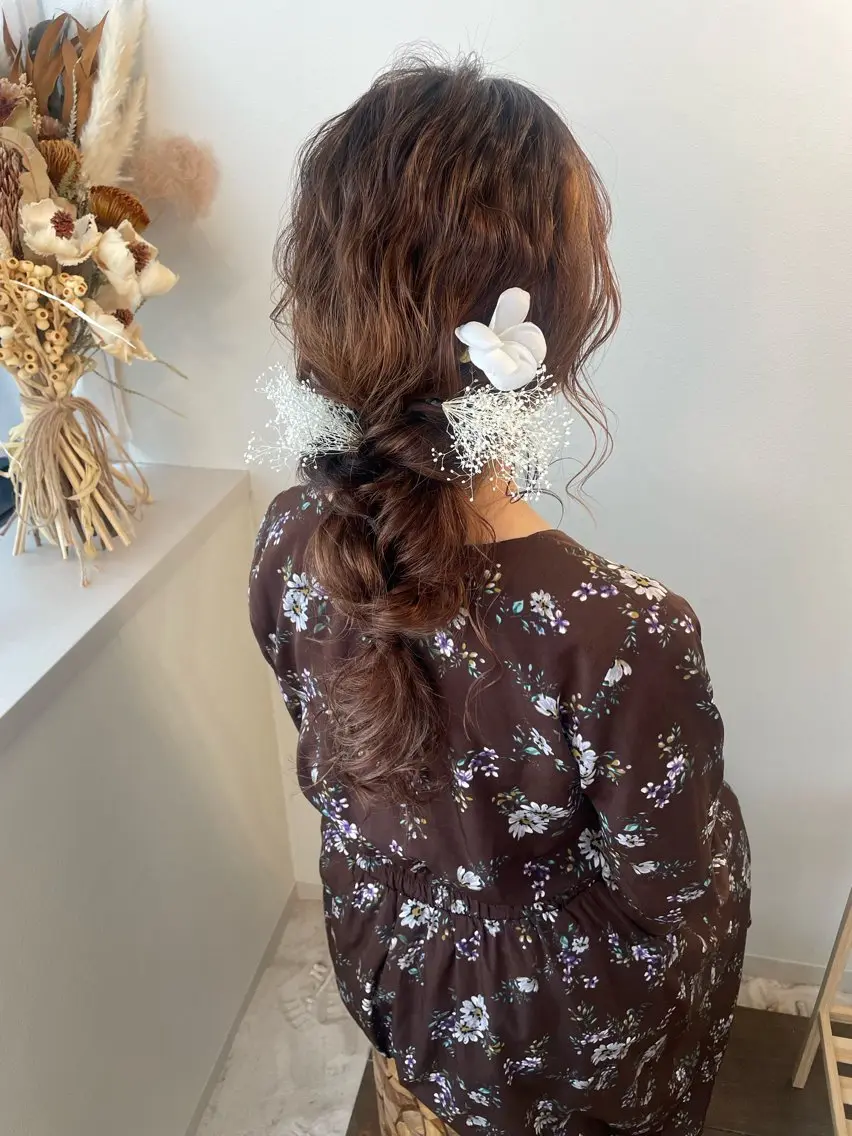 結婚式お呼ばれアレンジ💐イベント用ヘアセット🤍🫧の写真