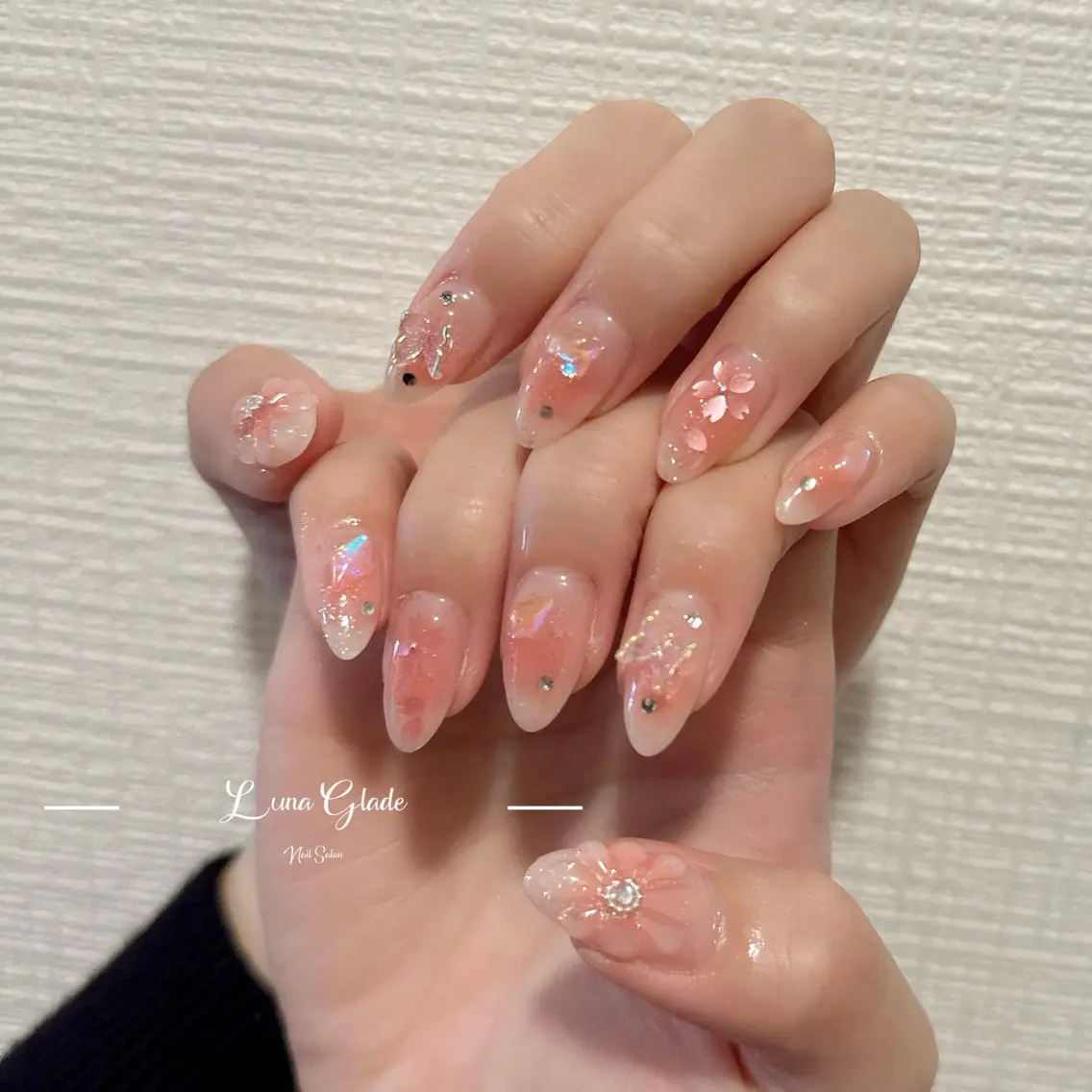ネイル ハンドネイル Luna Gladeのネイルデザイン