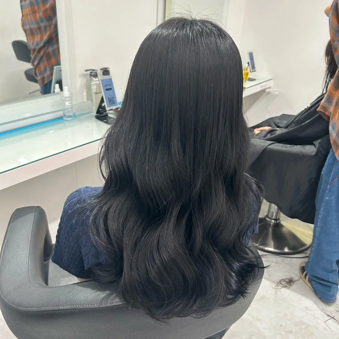 セミロング ヘアカラー 🤍大人っぽ韓国暗髪 🤍Asuka🤍のヘアスタイル