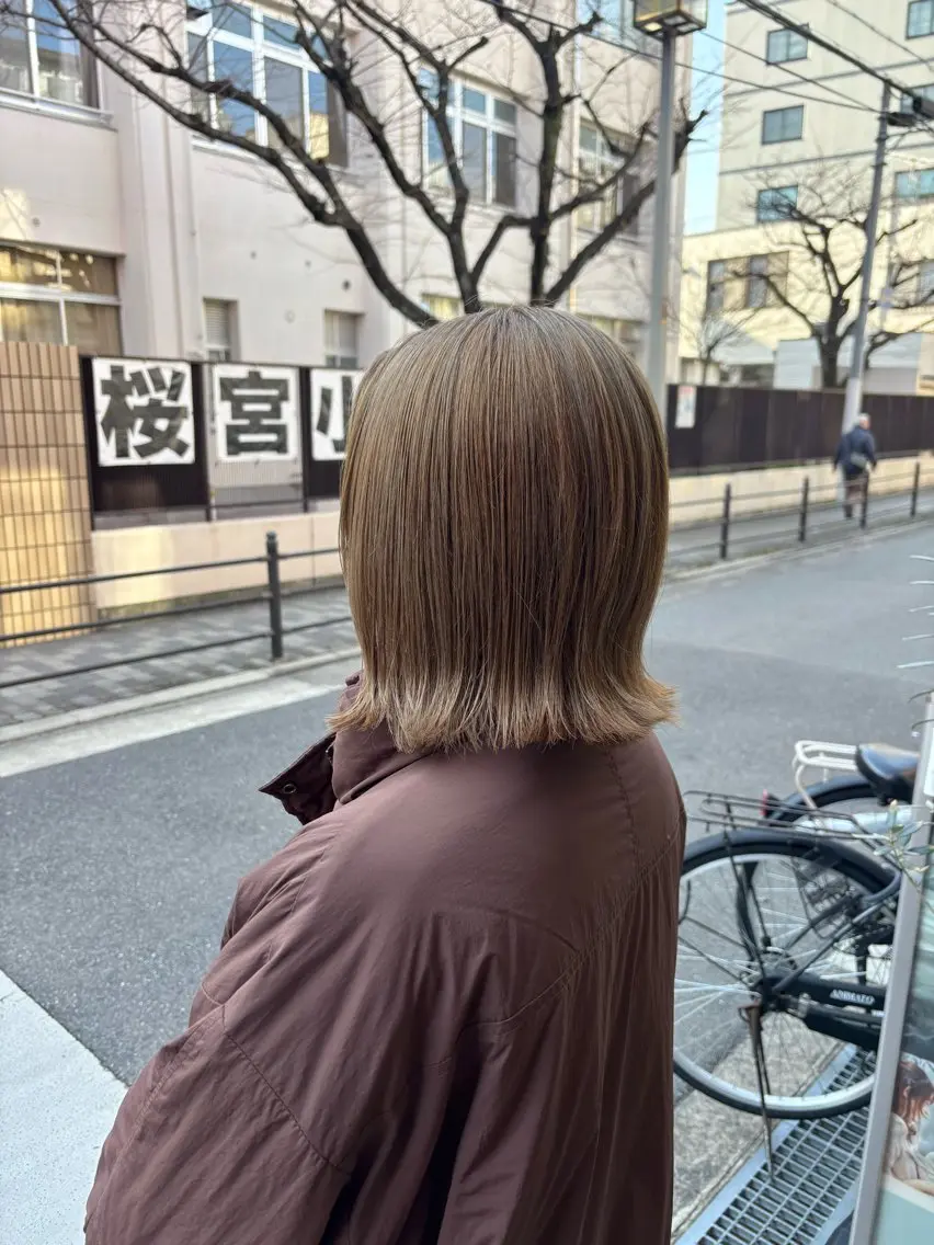 ミディアム ヘアカラー 山本 銘子のヘアスタイル