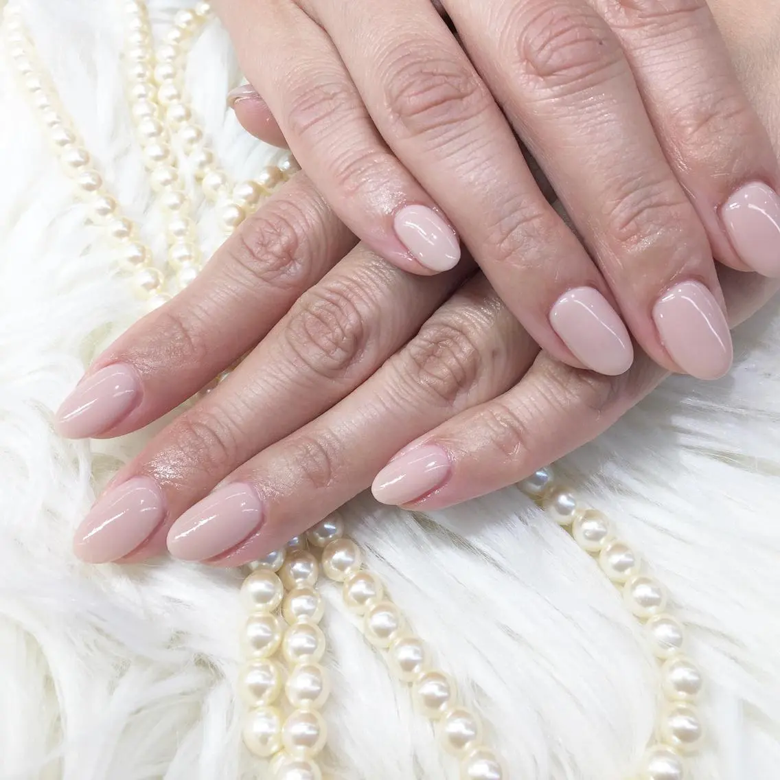 ネイル ワンカラーネイル ストーンネイル crystal ⭐︎ colorのネイルデザイン