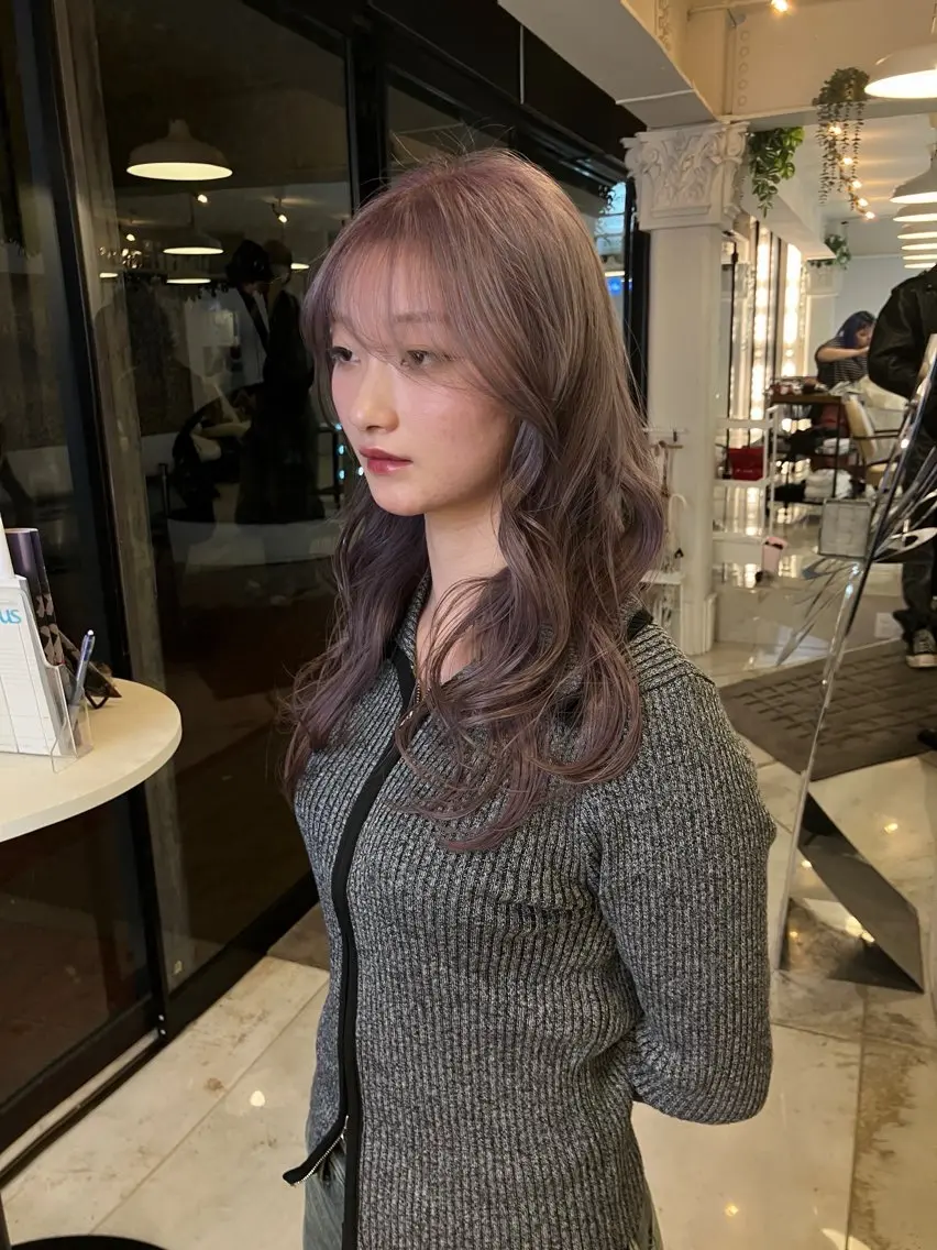 ロング カラー ラベンダーカラー カット ヘアカラー トリートメント Hanaka🪷 ニュアンス×レイヤーのヘアスタイル