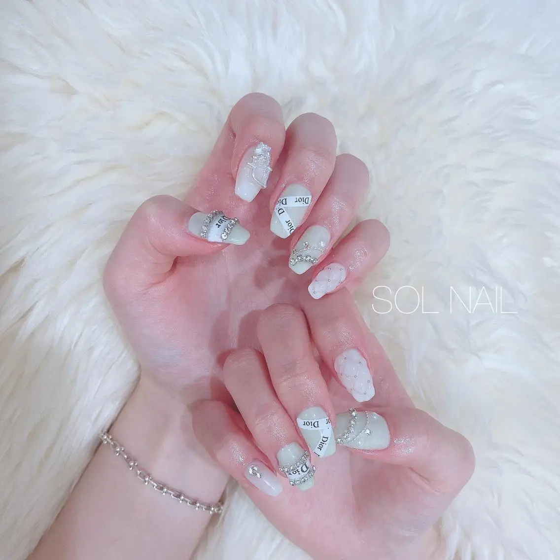 ネイル ハンドネイル SOL NAILのネイルデザイン
