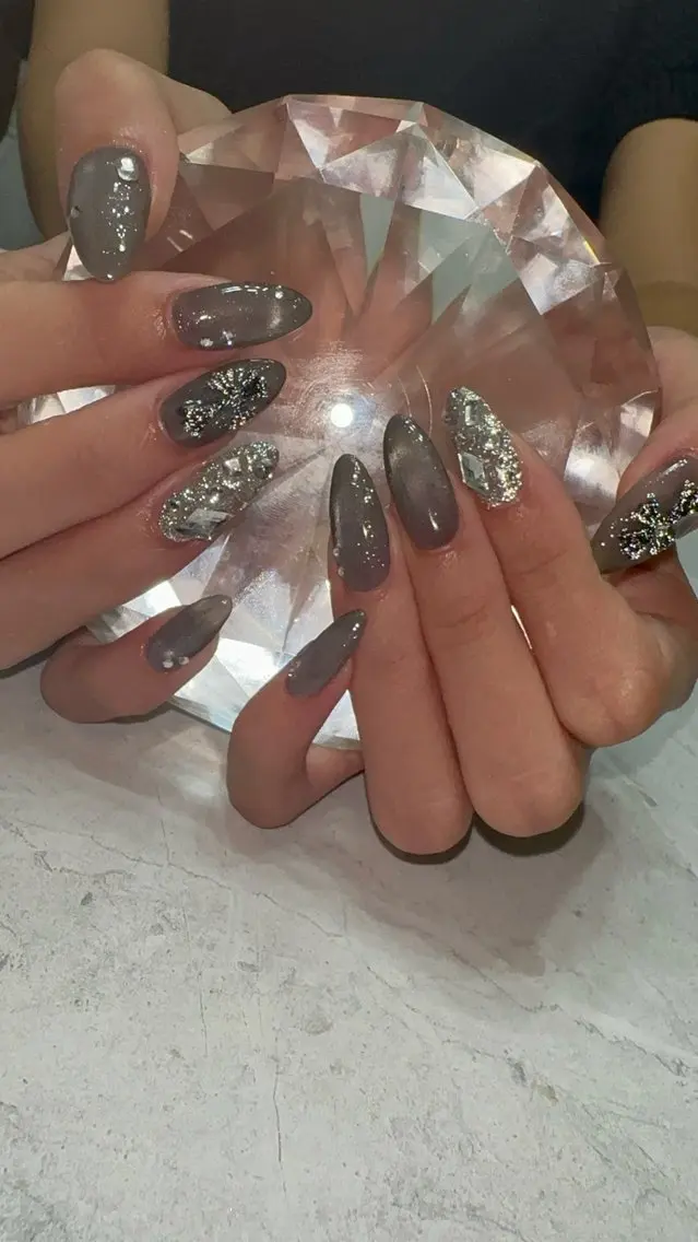 ネイル フラッシュネイル フラッシュマグ キラキラネイル ハンドネイル with nail.のネイルデザイン