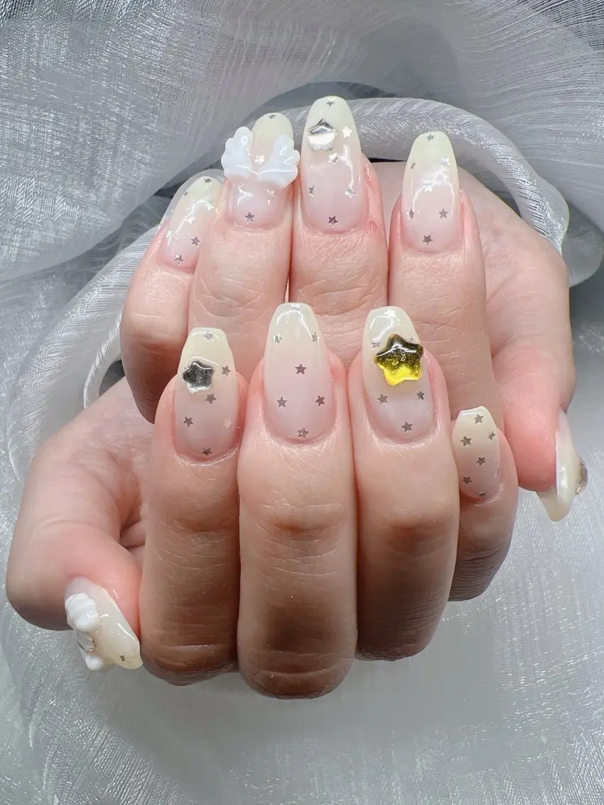 ネイル 長さ出し グラデーション 卒業式 キラキラネイル マグネットネイル ハンドネイル Lee Nails チップ長さだし専門店のネイルデザイン