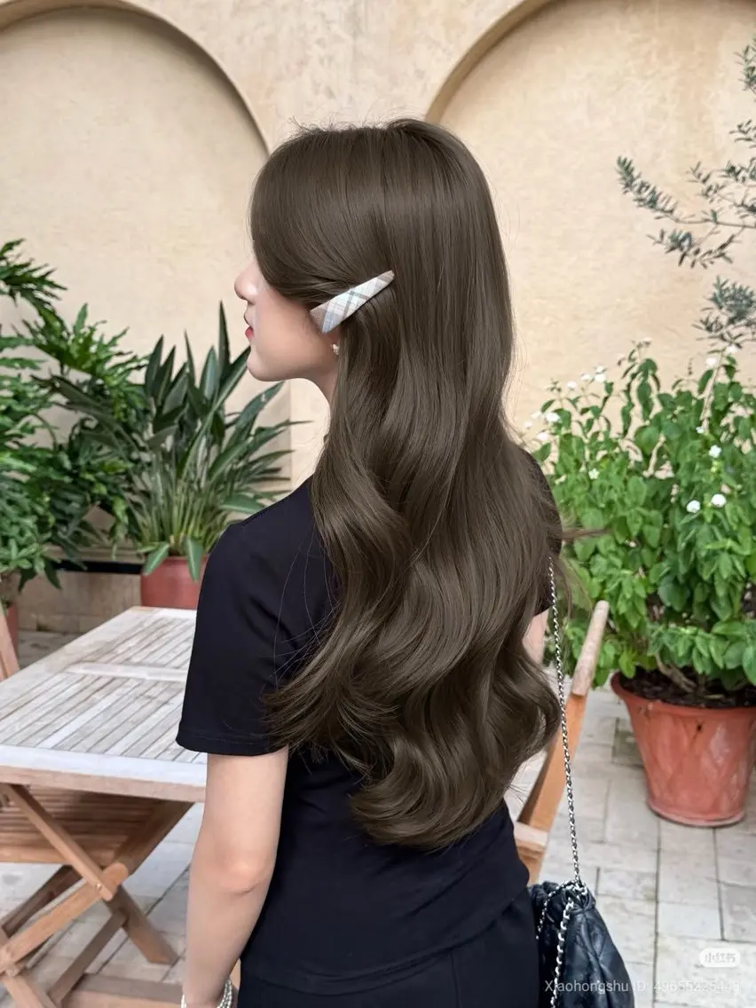 ロング カラー グレージュ ミント オリーブカラー 韓国風ヘア カット ヘアカラー トリートメント 🪽天神/うる艶 /トレンドヘア🪽のヘアスタイル
