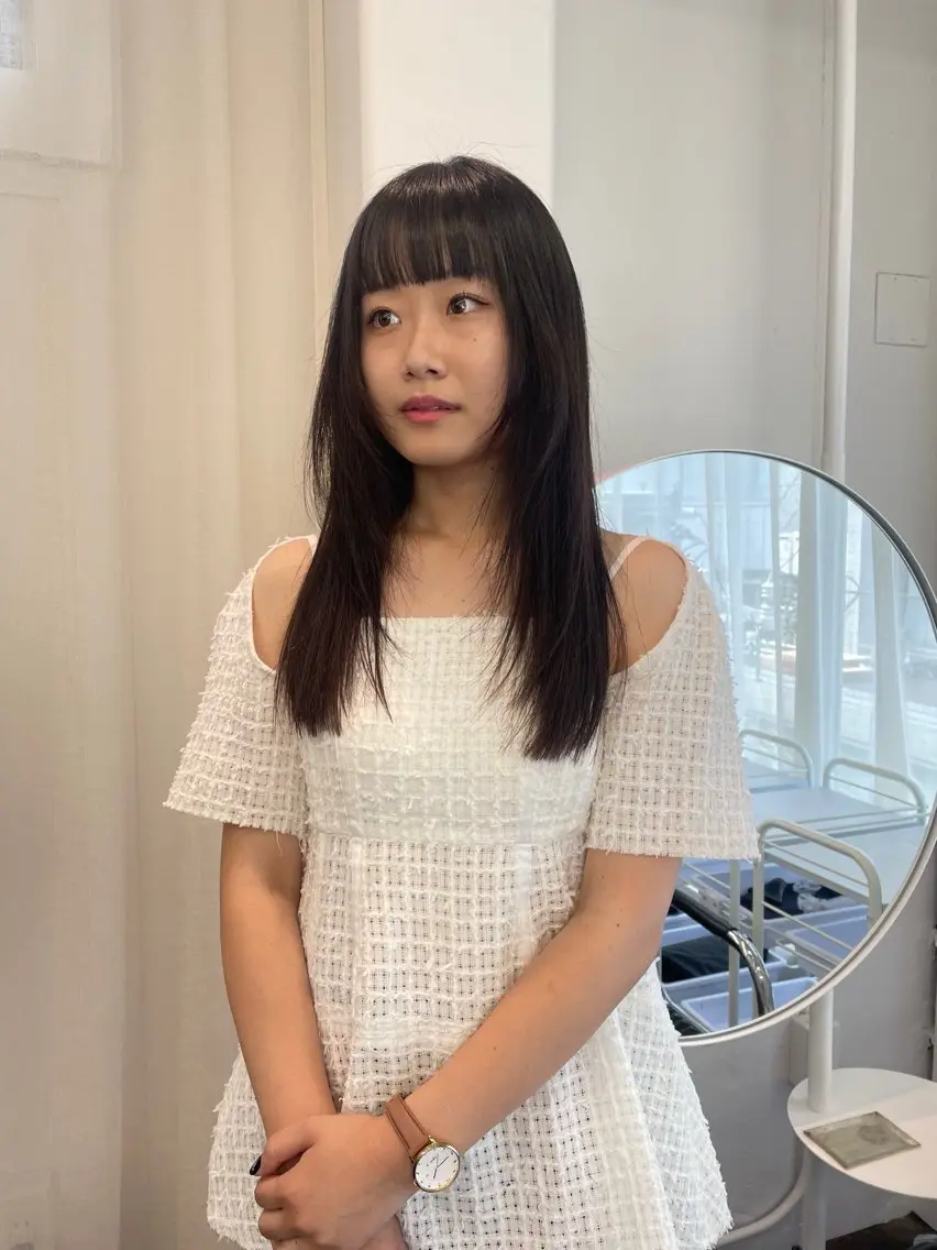 ロング カラー レイヤーカット カット ヘアカラー トリートメント レイヤーカット🎀 kanaのヘアスタイル
