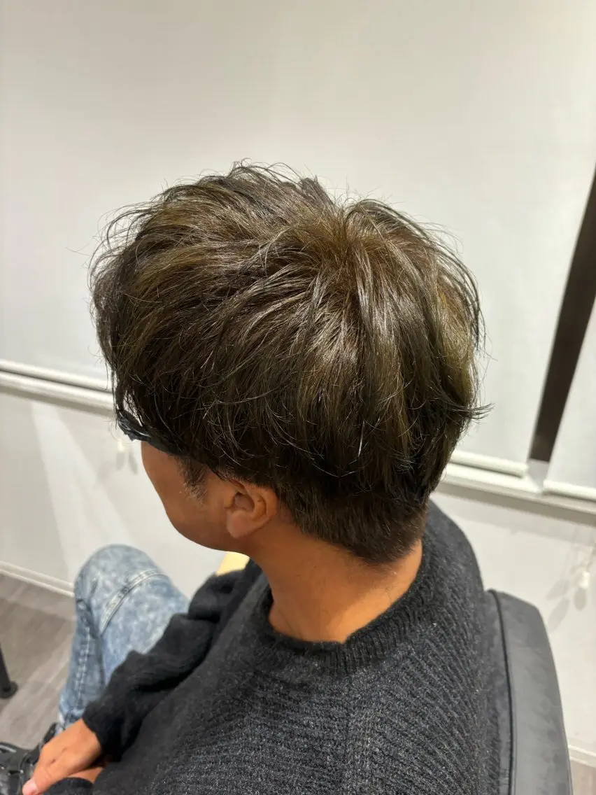 カラー ACRO Hirokiのヘアスタイル