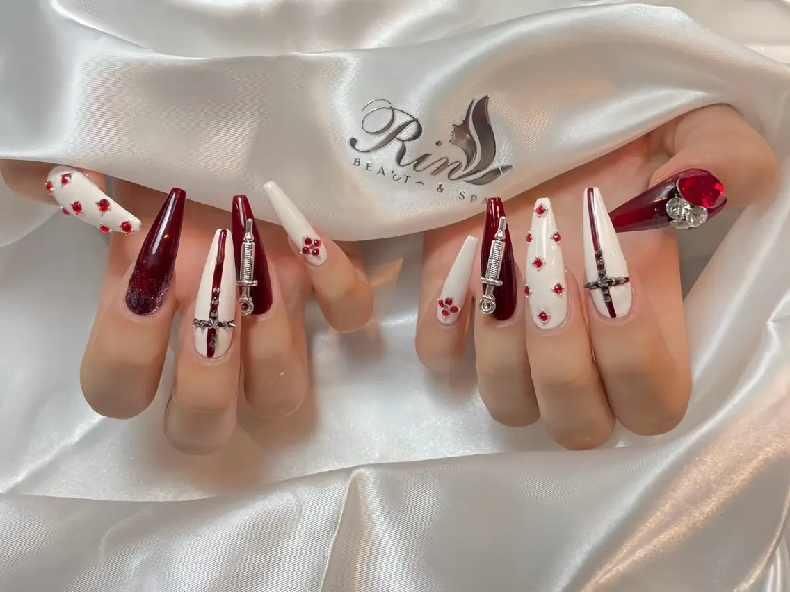 ネイル チークネイル 桜ネイル フレンチネイル ジェルネイル ガラスフレンチ Rin Nail 新大久保店のネイルデザイン