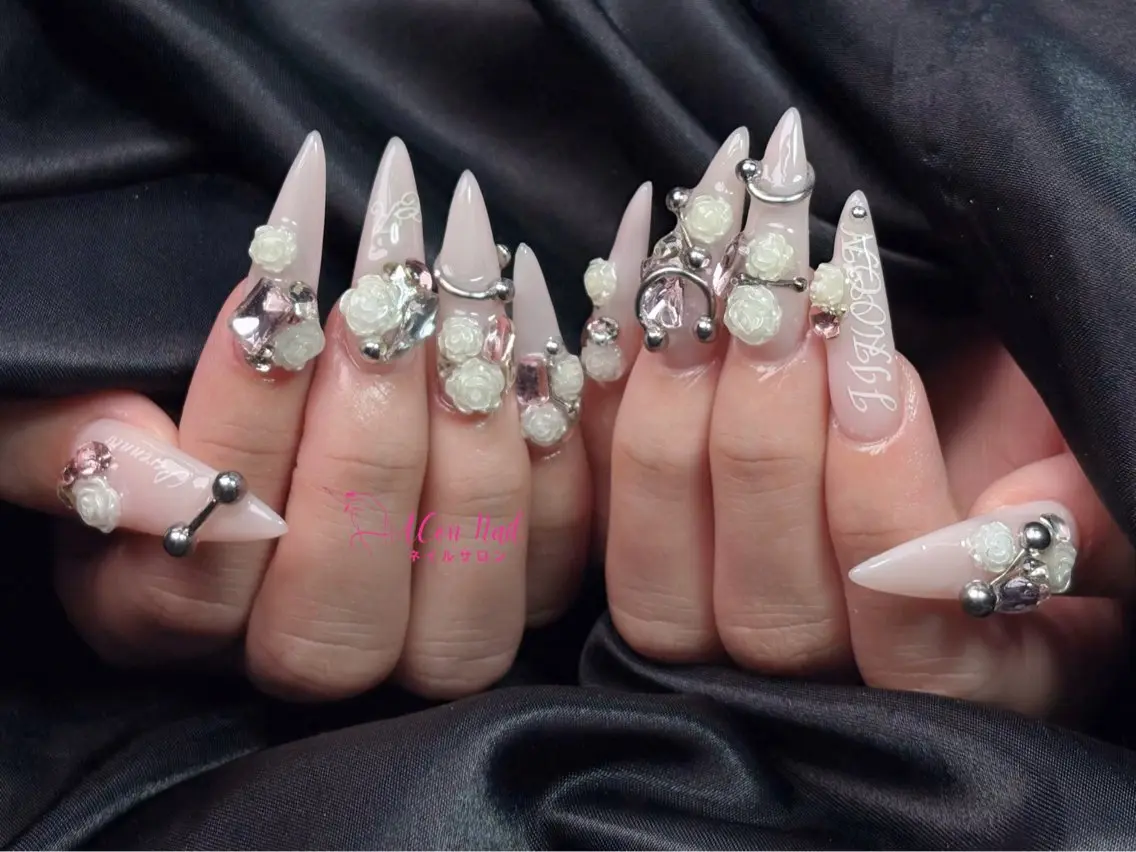 ネイル 桜ネイル 長さ出し フラワーネイル フレンチネイル ジェルネイル ハンドネイル ACon NailSalonのネイルデザイン