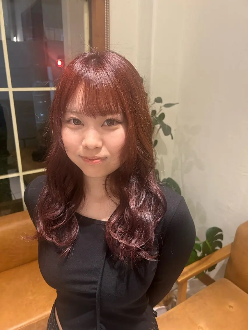ロング カラー ピンクカラー ヘアカラー 杉原 萌々香のヘアスタイル
