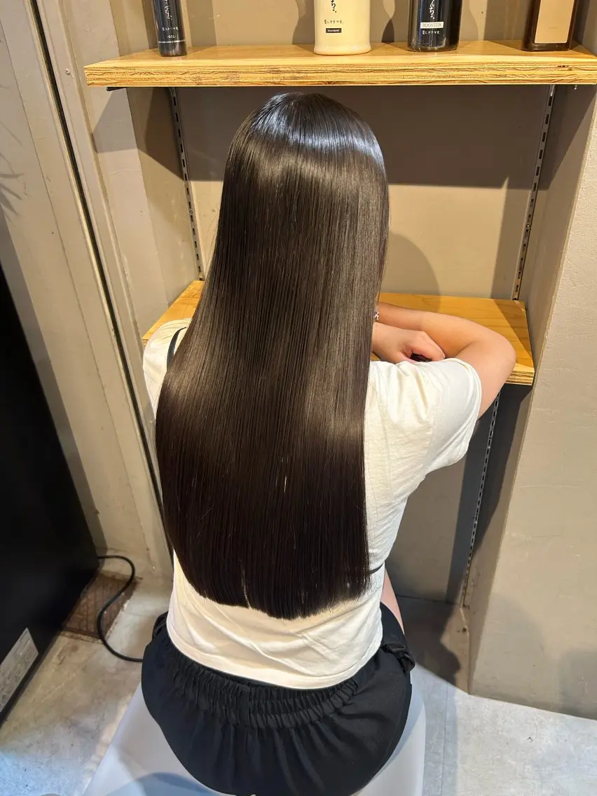 ロング 縮毛矯正 トリートメント ioe元町 yukaのヘアスタイル