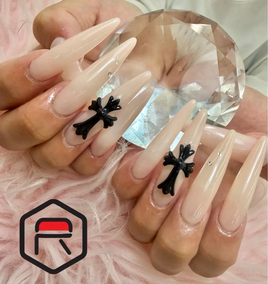 ロング 東海最大級 レディスペネイルのネイルデザイン