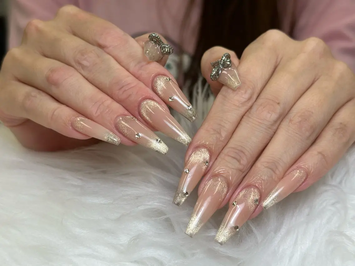 ネイル アートネイル ハンドネイル NIE NAIL Luxeのネイルデザイン