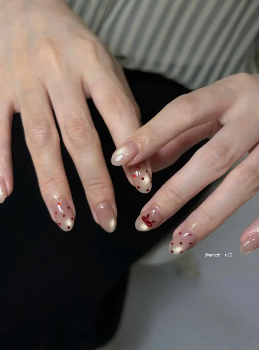 ネイル ハンドネイル ayumi ✩.*˚のネイルデザイン