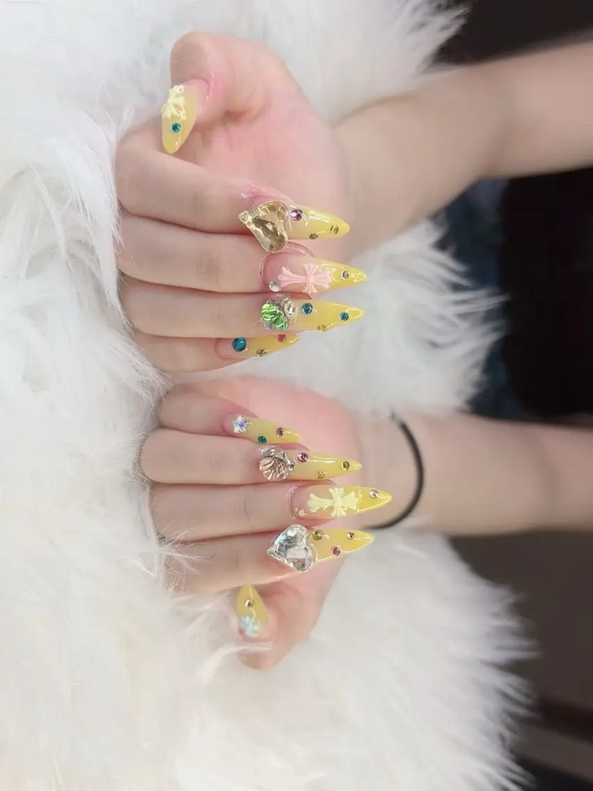 ネイル ハンドネイル MIO Nailのネイルデザイン