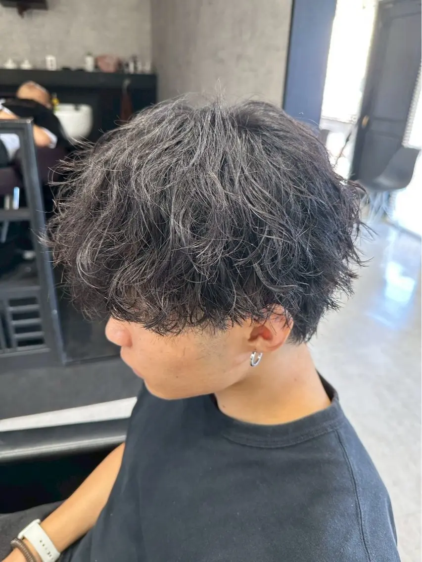 パーマ メンズ マッシュ ツイスパ／フェザー パーマ特化🔥真裟斗のヘアスタイル