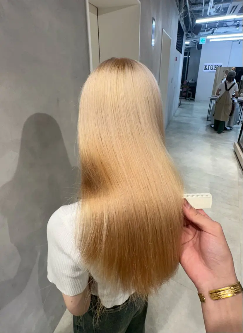 【学割限定】似合わせカット＋ブリーチリタッチ＋オンカラー🍀の写真
