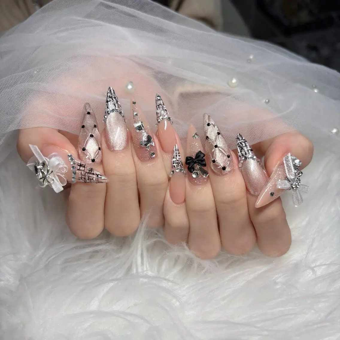ネイル フットネイル フレンチネイル グラデーション 韓国ネイル ロングネイル ハンドネイル Hani Nail Salonのネイルデザイン