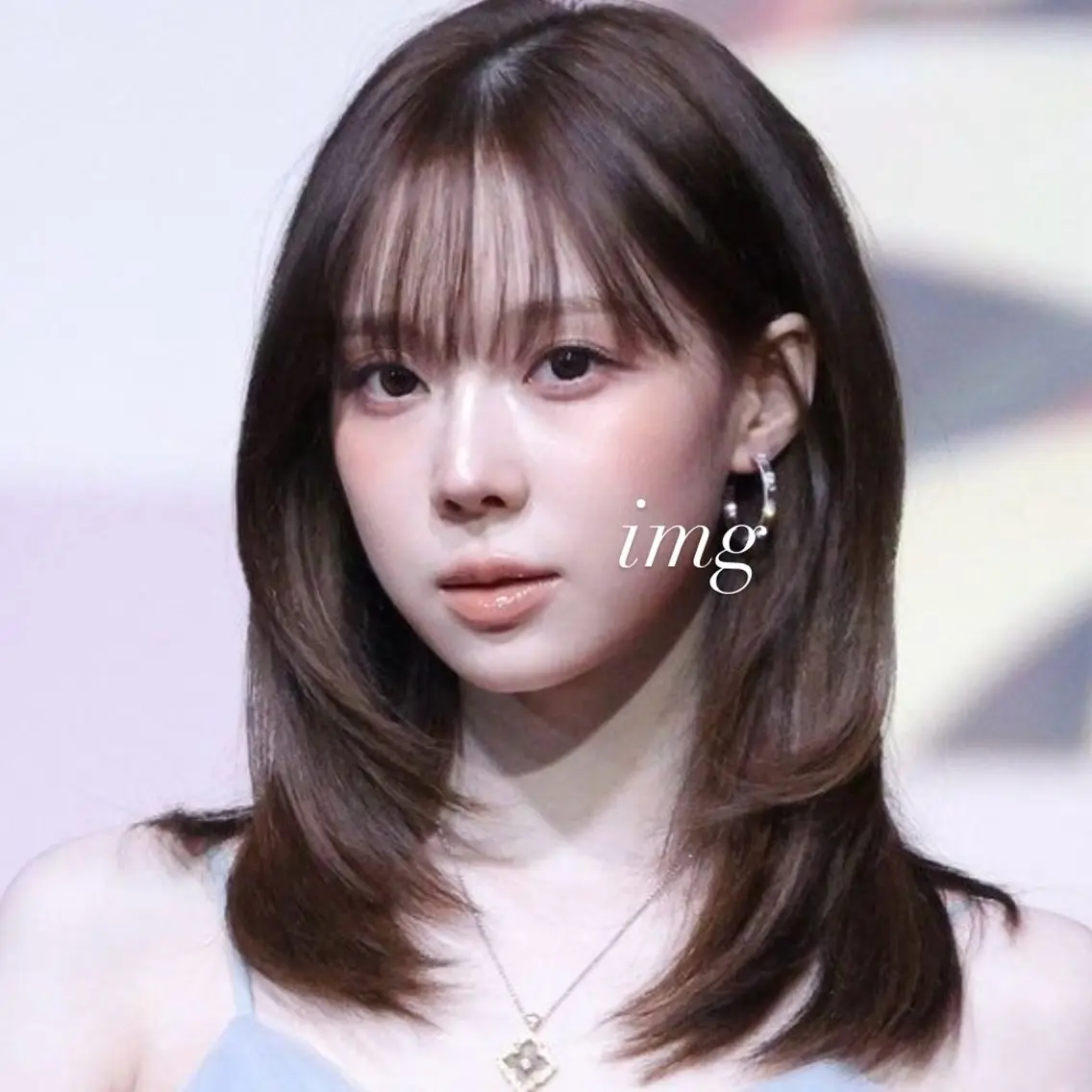 ミディアム 🦋韓国風レイヤー 🦋AYANE⁎⁺˳のヘアスタイル