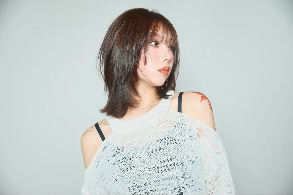 ミディアム カラー カット ヘアカラー 🤍BLEN 窓🤍のヘアスタイル