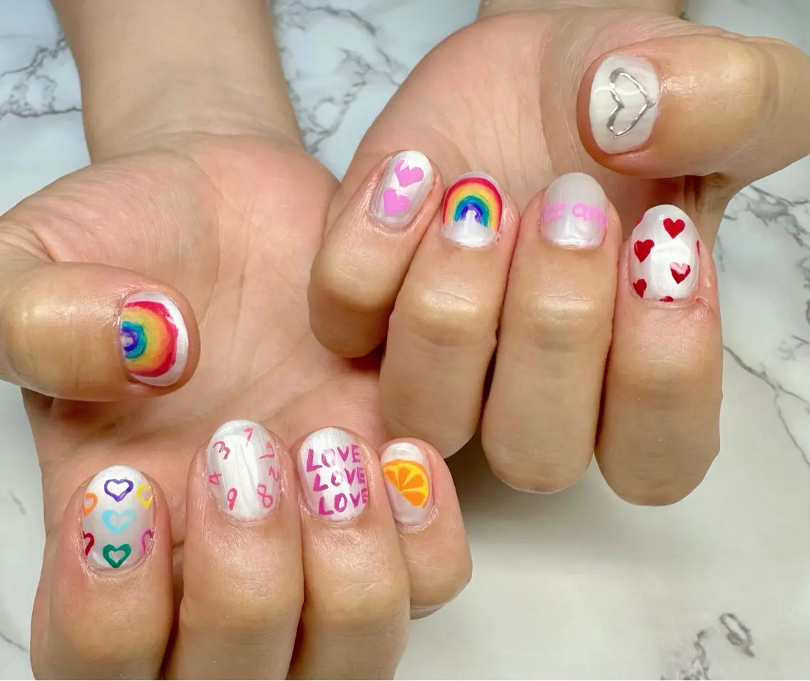 ネイル キラキラネイル マグネットネイル ニュアンスネイル ワンカラーネイル Mai’s nailのネイルデザイン