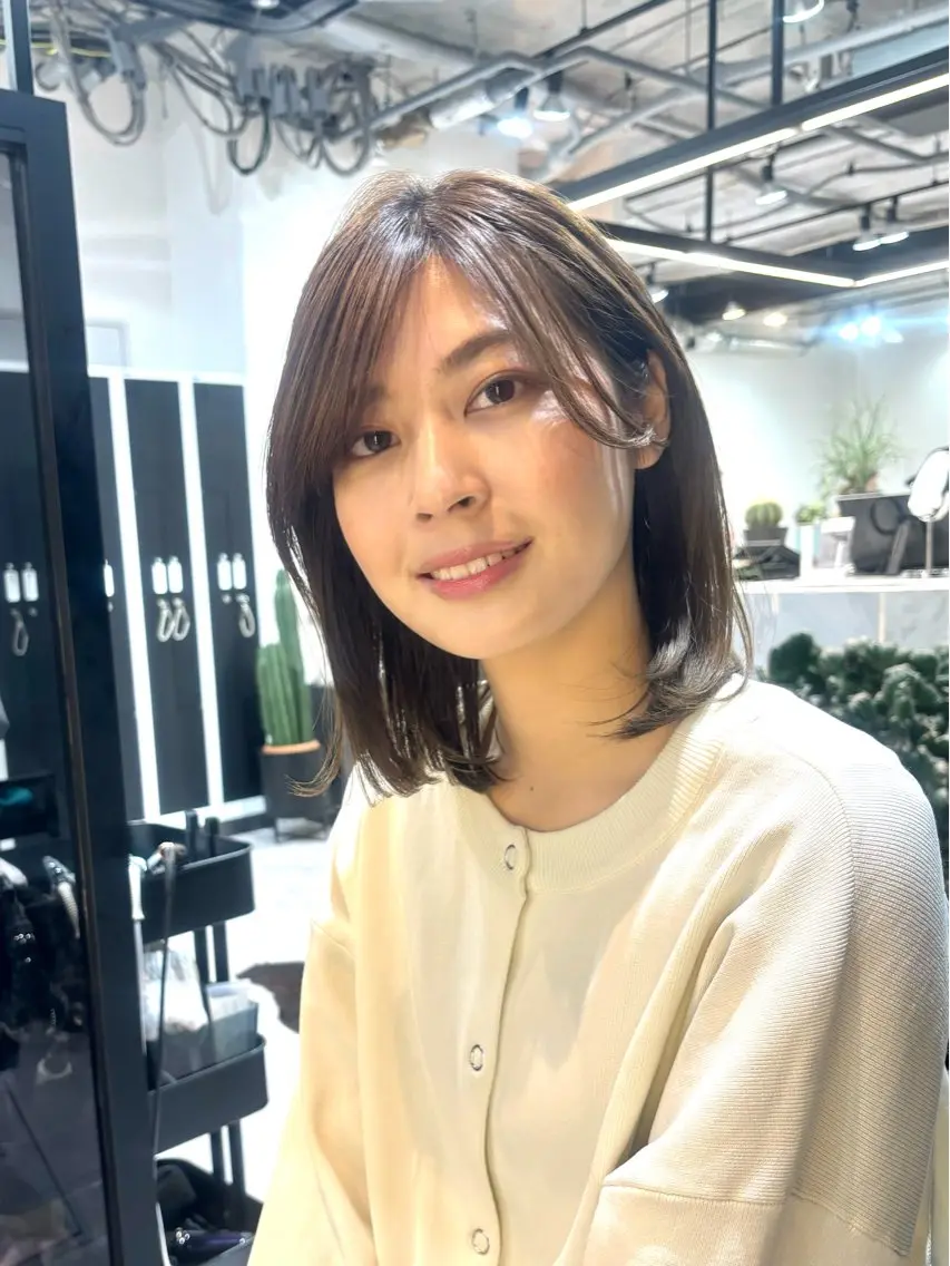 ミディアム 小田 桜のヘアスタイル