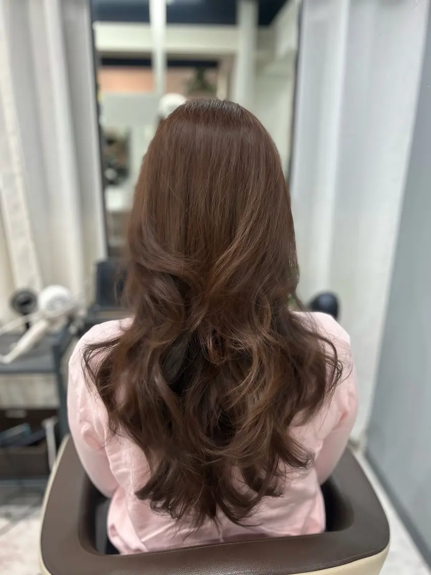 ロング レイヤーカット CLETO Licaのヘアスタイル