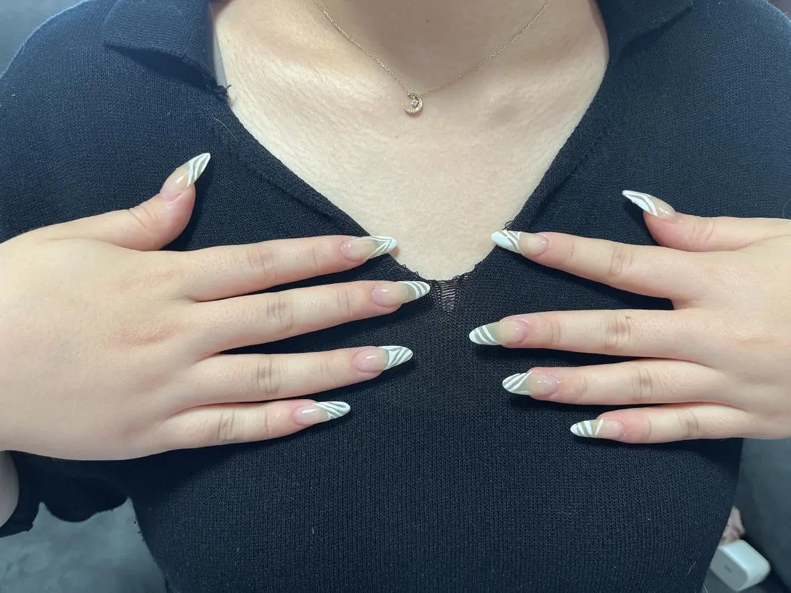 ネイル アートネイル ミディアムネイル Mimi Nailのネイルデザイン