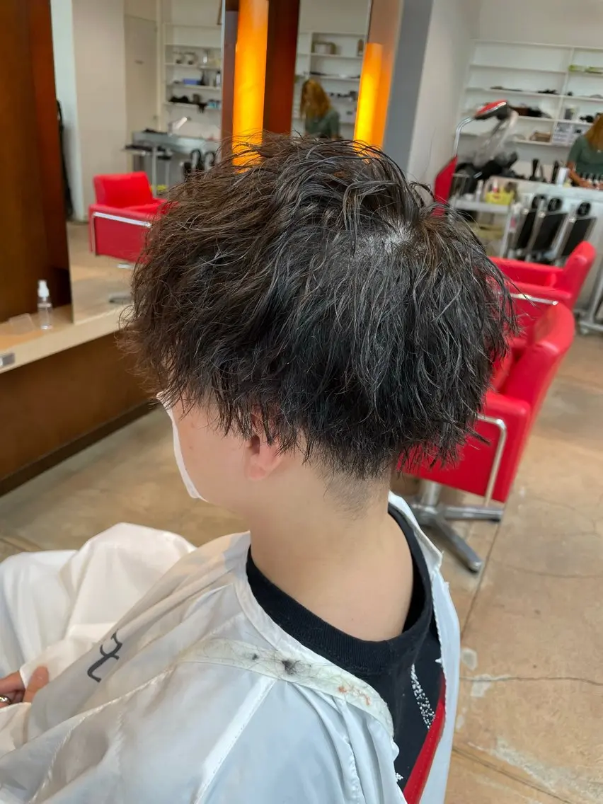 ショート パーマ レオン澄川 齊藤のヘアスタイル