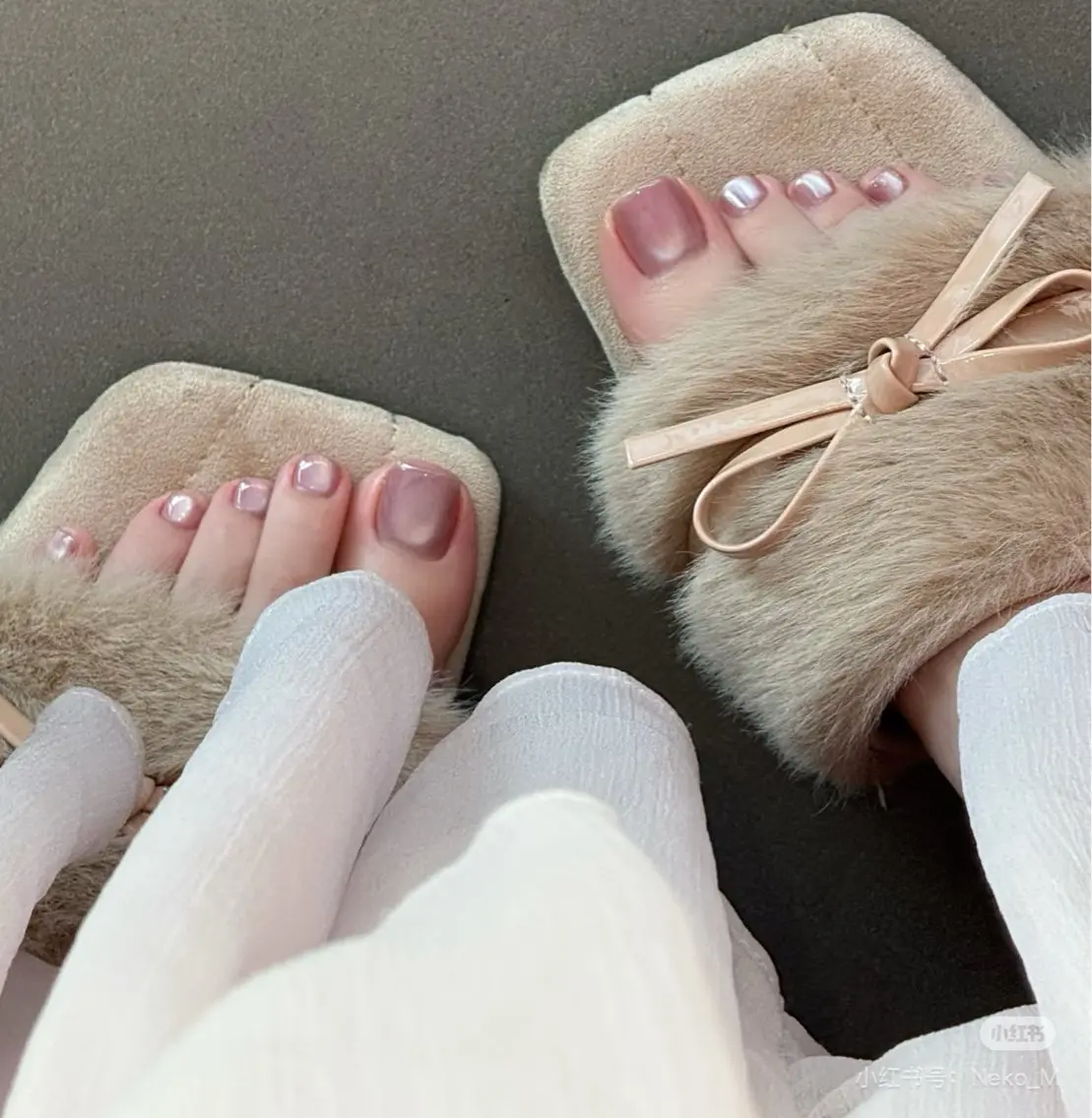 ネイル フットネイル MoonNail ユリ🌸のネイルデザイン