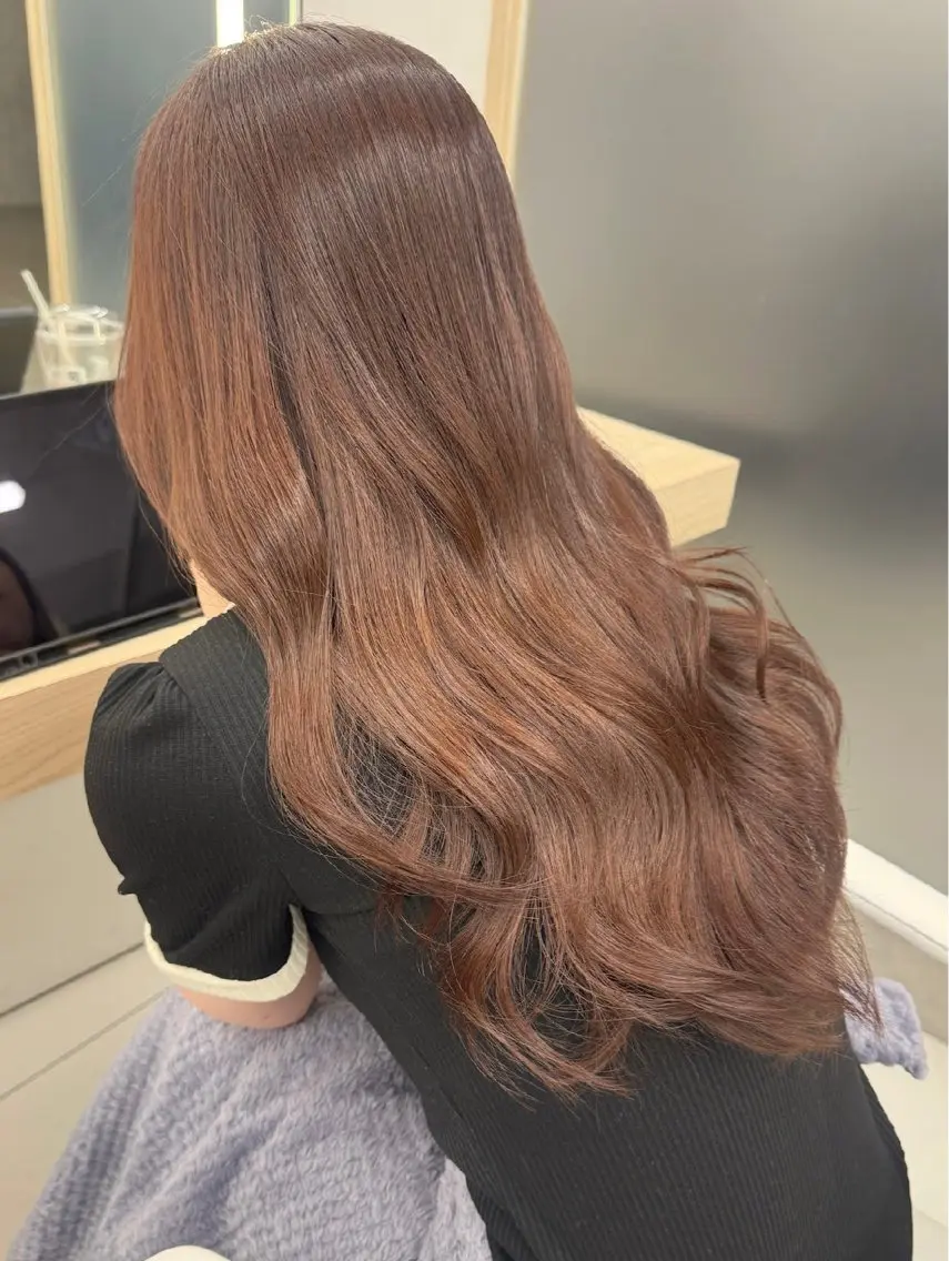 セミロング カラー ヘアカラー 🫧透明感 × 艶髪カラー🫧このかのヘアスタイル