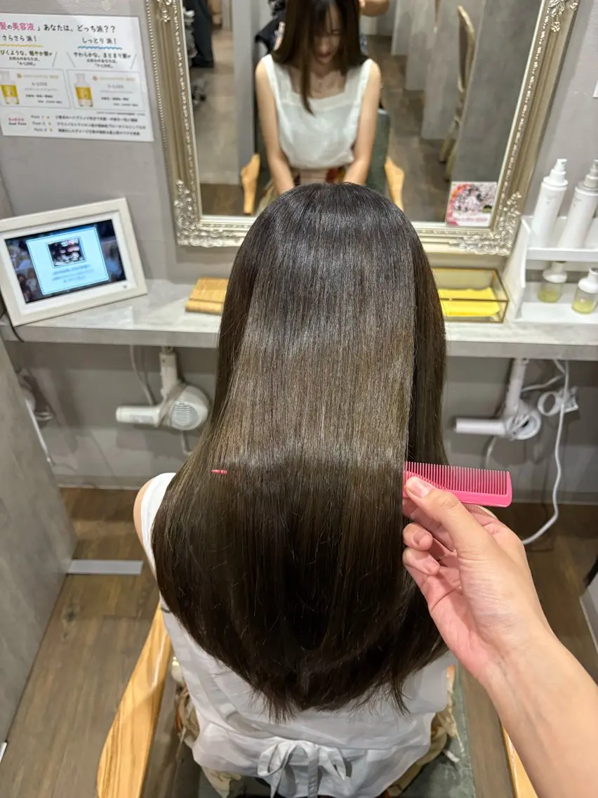 ロング 髪質改善 阪口 萌のヘアスタイル
