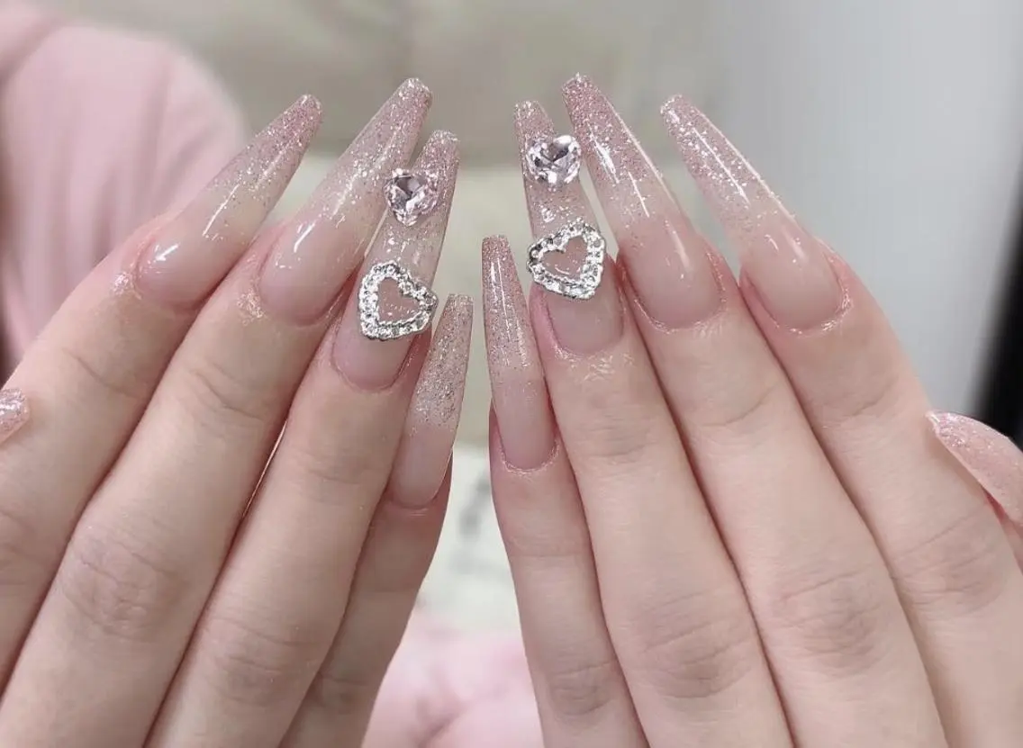 ネイル ハンドネイル エリ🫧 nail池袋東口のネイルデザイン