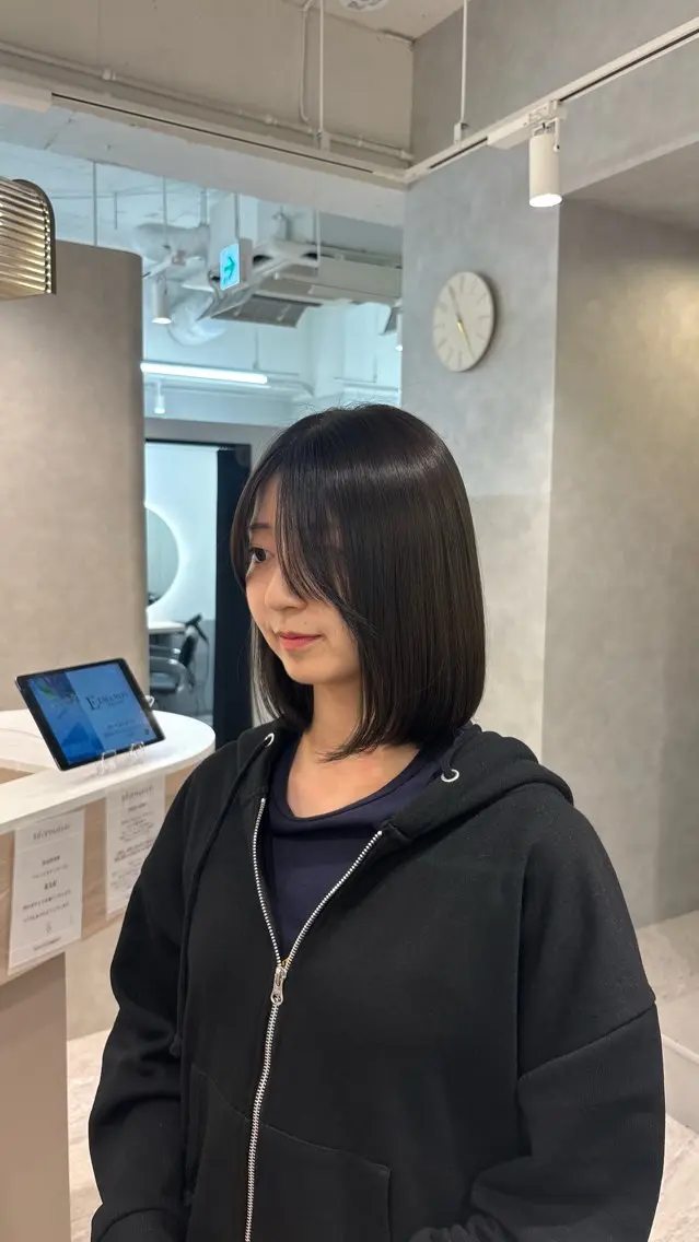 カラー ブラウンカラー オリーブブラウン そ ら．のヘアスタイル