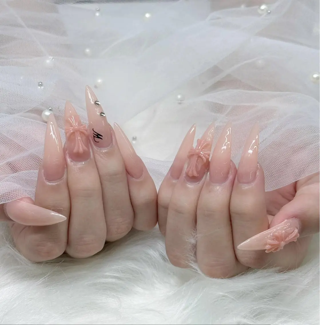 ネイル 韓国ネイル マグネットネイル 持ち込み ハンドネイル RINA Nailのネイルデザイン