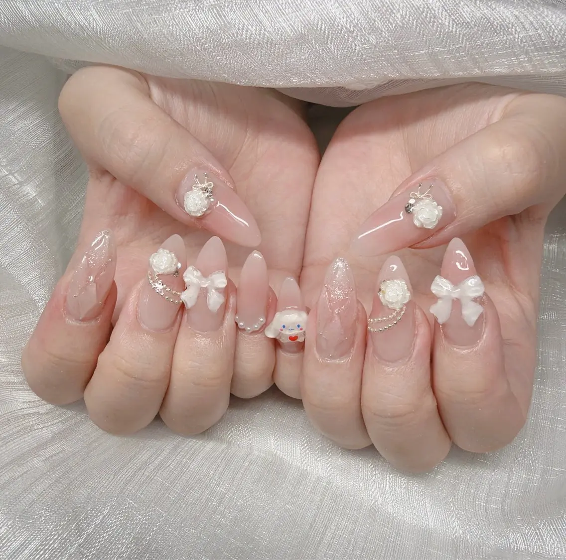 ネイル 長さ出し グラデーション 卒業式 キラキラネイル マグネットネイル ハンドネイル Lee Nailsのネイルデザイン
